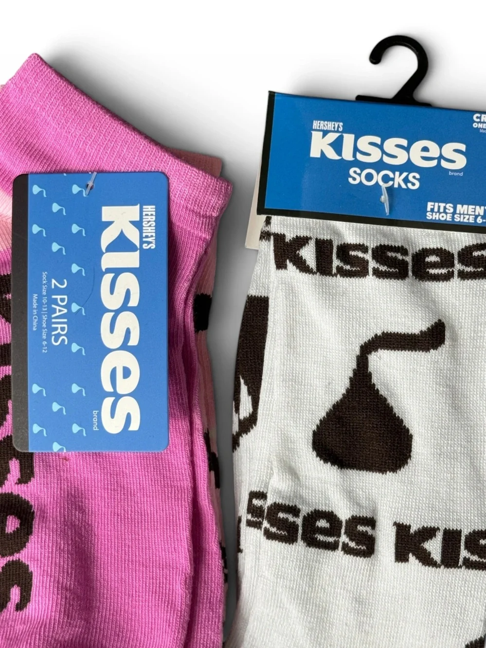 Kiss measurements white